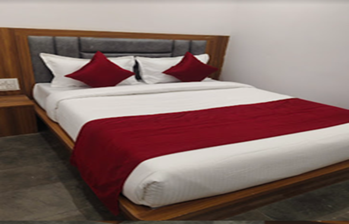 1 x Deluxe Room